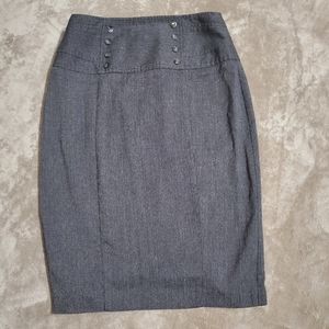 B.Wear skirt size 3